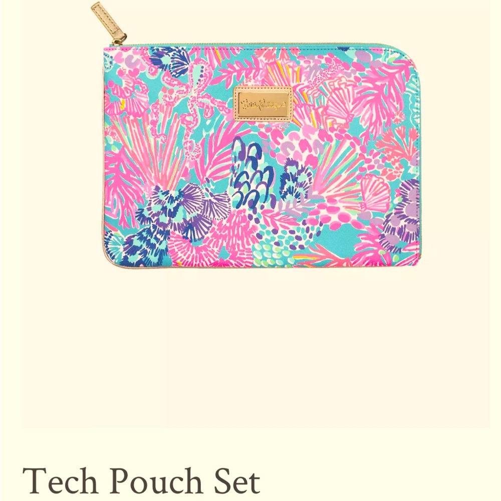 Lilly Pulitzer Tech Pouch Set iPad Tablet Laptop Case and Cord Charger Pouch NWT - Picture 2 of 8